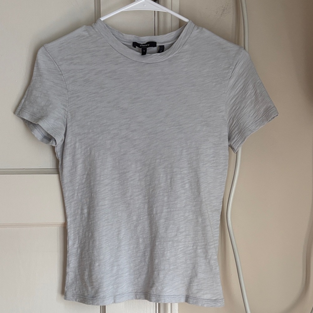 Theory Light Gray Short Sleeve Tee